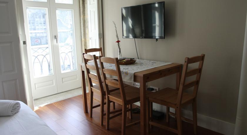 Guestready - Ayres Studio W Balcony Garden Порто Стая снимка